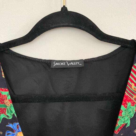 Vintage Smoke Valley Christmas Vest with Presents - Picture 3 of 4